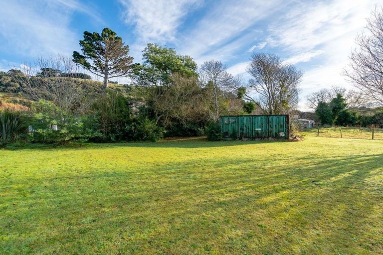 Photo of property in 73 Driver Street, Long Beach, Port Chalmers, 9081