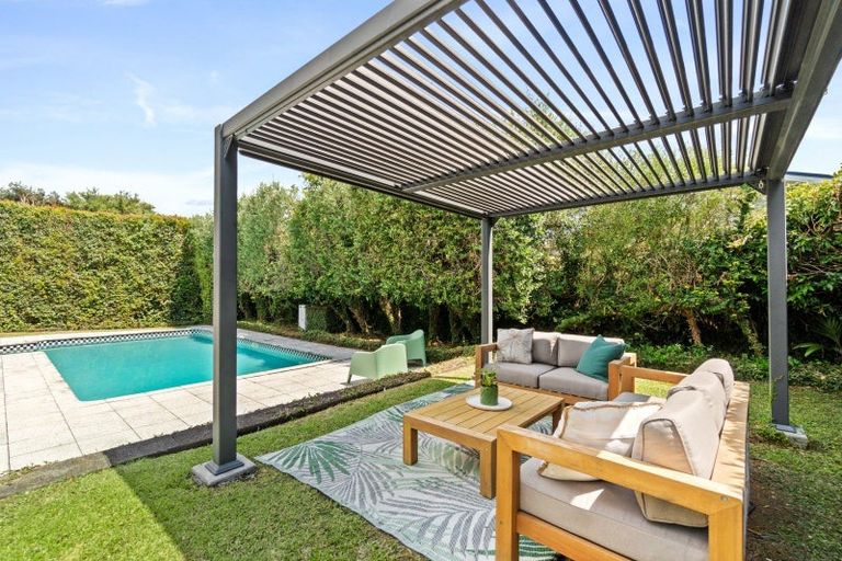 Photo of property in 34 Pukerangi Crescent, Ellerslie, Auckland, 1051