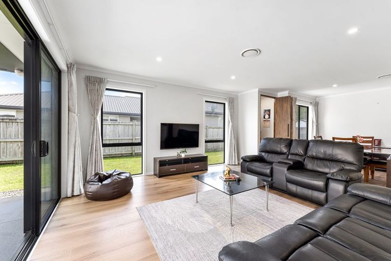 Photo of property in 26 Northwood Close, Warkworth, 0910