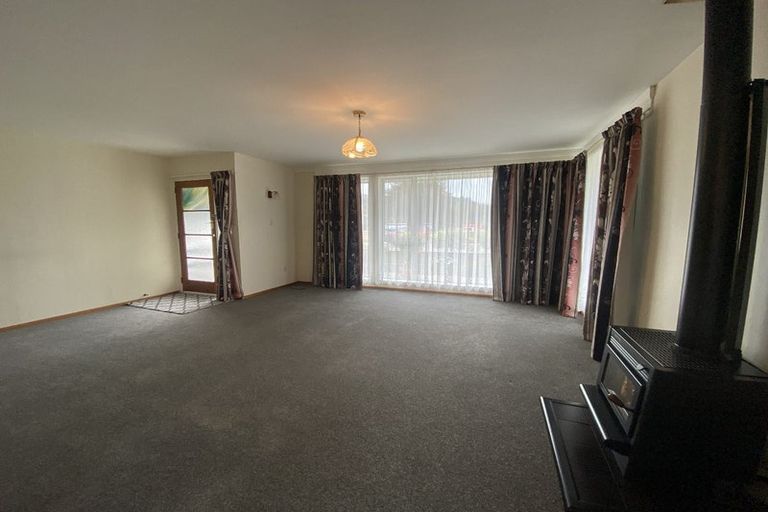 Photo of property in Nelson Square, Picton, 7220