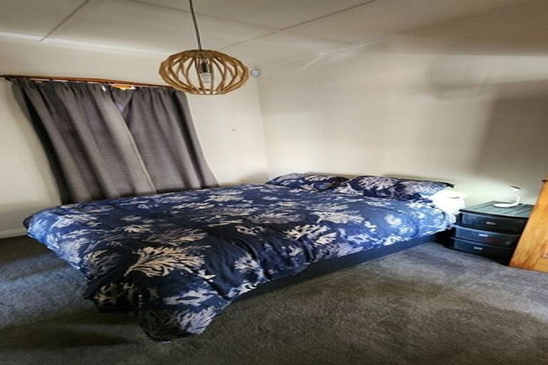 Photo of property in 13 Toru Street, Lyall Bay, Wellington, 6022