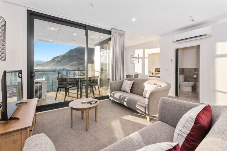 Photo of property in Wyndham Gardens Apartments, 30 Red Oaks Drive, Frankton, Queenstown, 9300