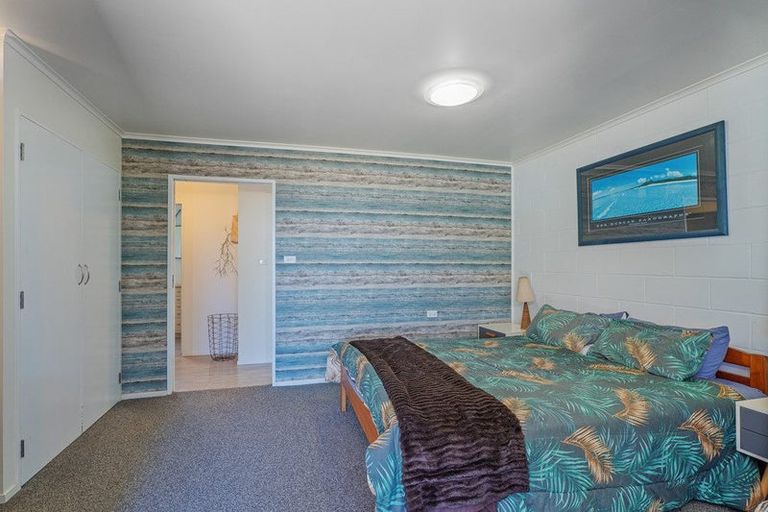 Photo of property in 241 Paku Drive, Tairua, 3508