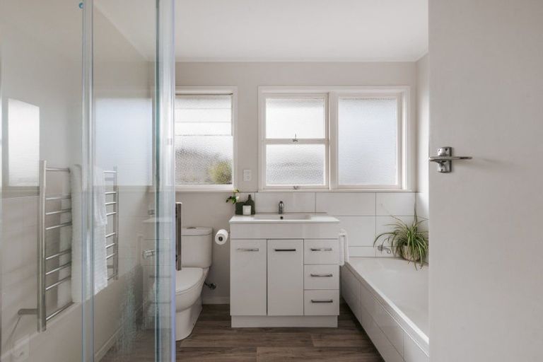 Photo of property in 7 Ngahere Street, Otumoetai, Tauranga, 3110