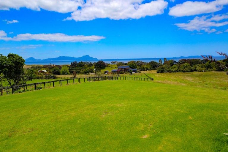 Photo of property in 51 Cullen Road, Waipu, 0582