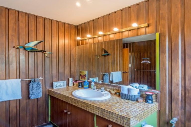 Photo of property in 86 Field Way, Waikanae Beach, Waikanae, 5036