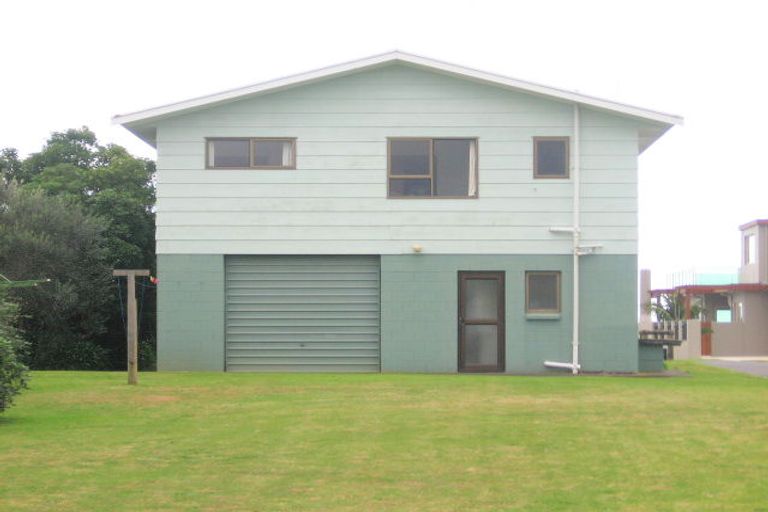 Photo of property in 230b Beverley Terrace, Whangamata, 3620