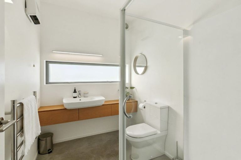 Photo of property in 41 Marram Way, Peka Peka, Waikanae, 5391