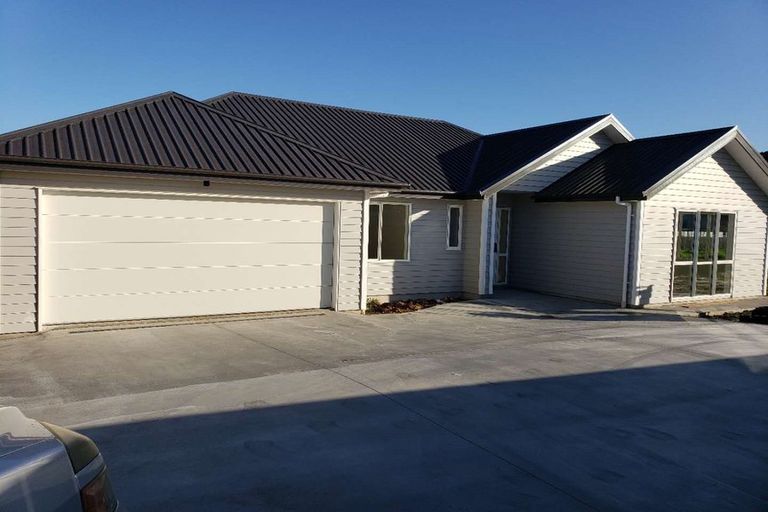 Photo of property in 48 Fruitlands Road, Kumeu, 0810