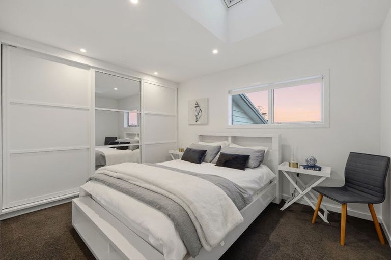 Photo of property in 24 Judkins Crescent, Cockle Bay, Auckland, 2014