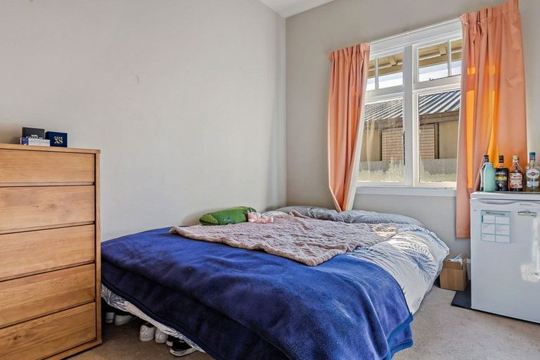 Photo of property in 120 Lincoln Road, Addington, Christchurch, 8024