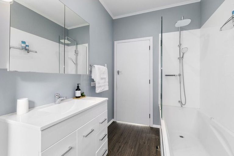 Photo of property in 11 Connolly Street, Boulcott, Lower Hutt, 5010
