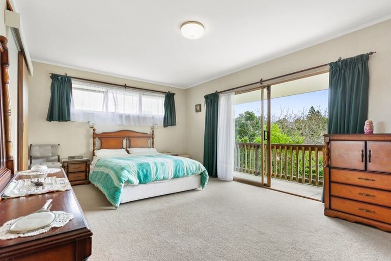 Photo of property in 17 Zita Maria Drive, Massey, Auckland, 0614
