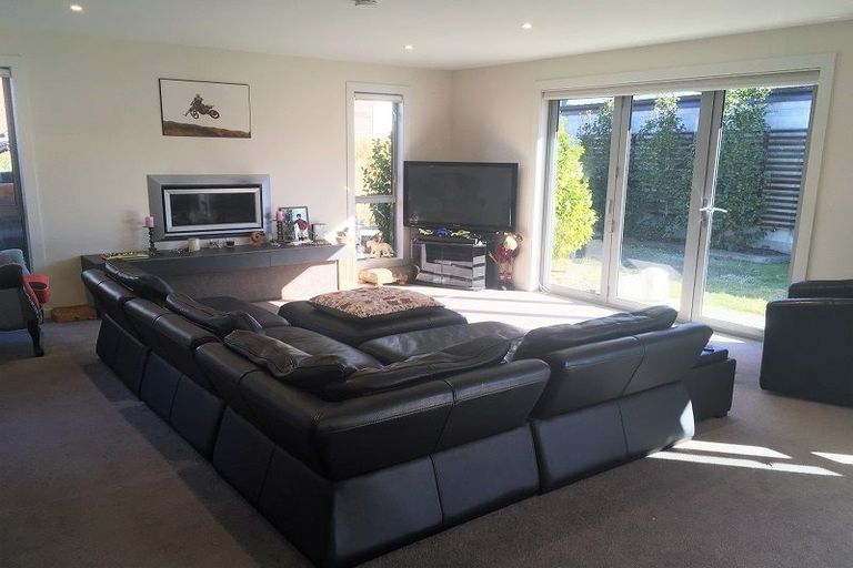 Photo of property in 16b Parkhill Avenue, Wanaka, 9305