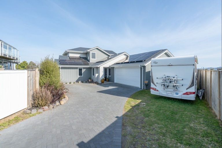 Photo of property in 66 Huka Heights Drive, Rangatira Park, Taupo, 3330