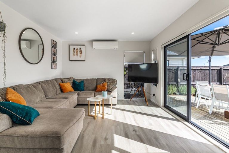 Photo of property in 73 Mclarin Road, Glenbrook, Waiuku, 2681