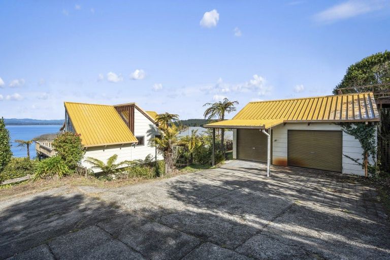 Photo of property in 67 Wakeman Road, Acacia Bay, Taupo, 3330
