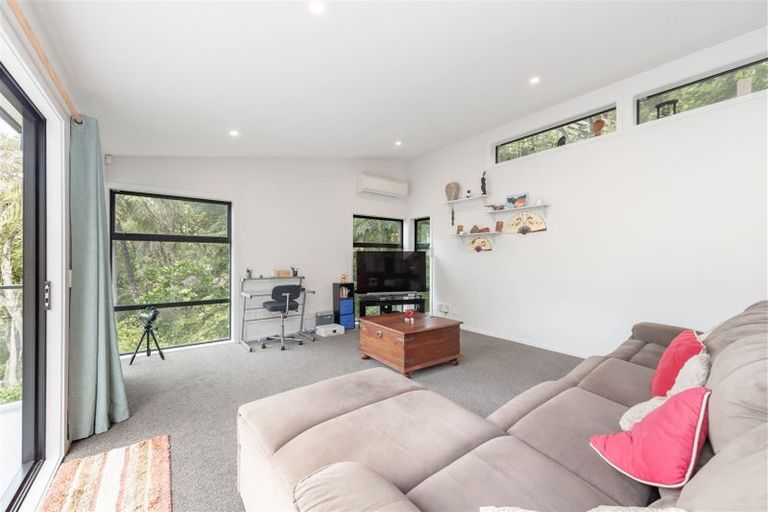 Photo of property in 78 Howard Road, Point Howard, Lower Hutt, 5013