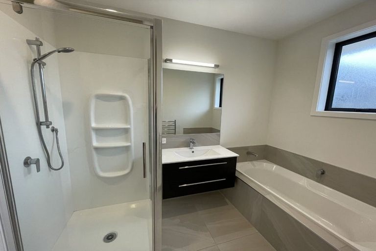 Photo of property in 7 Benmore Place, Poraiti, Napier, 4112