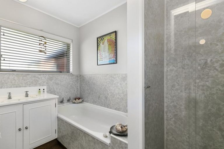 Photo of property in 1001b High Street, Avalon, Lower Hutt, 5011