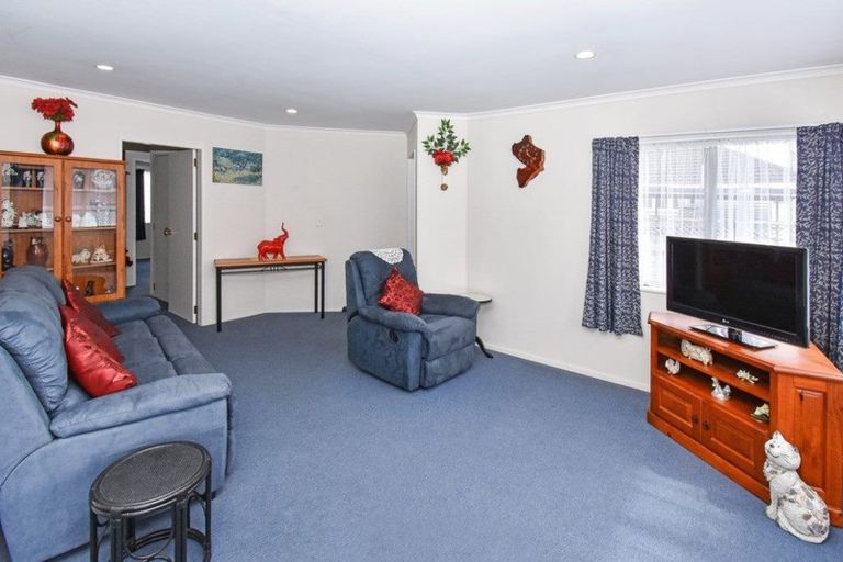Photo of property in 1/11 Mangarata Avenue, Papatoetoe, Auckland, 2025