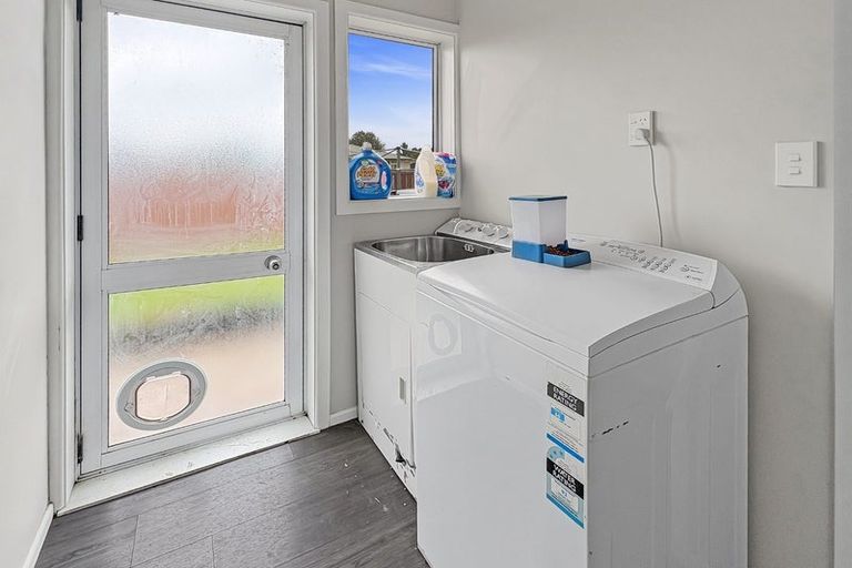 Photo of property in 37 Cross Street, Coalgate, 7673