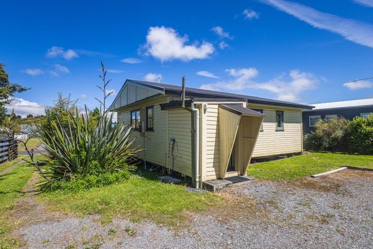 Photo of property in 30 Mackenzie Street, National Park, Owhango, 3989