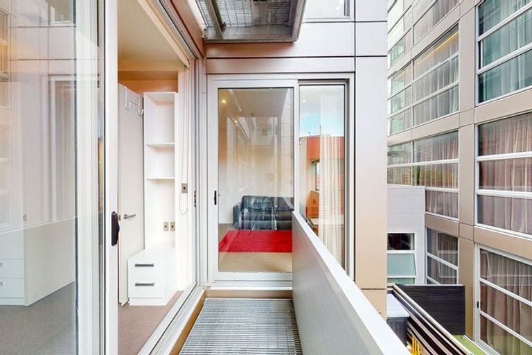 Photo of property in The Wellington Suites, 483/233 Cuba Street, Te Aro, Wellington, 6011