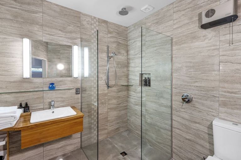 Photo of property in 11 Plynlimon Road, Fendalton, Christchurch, 8052