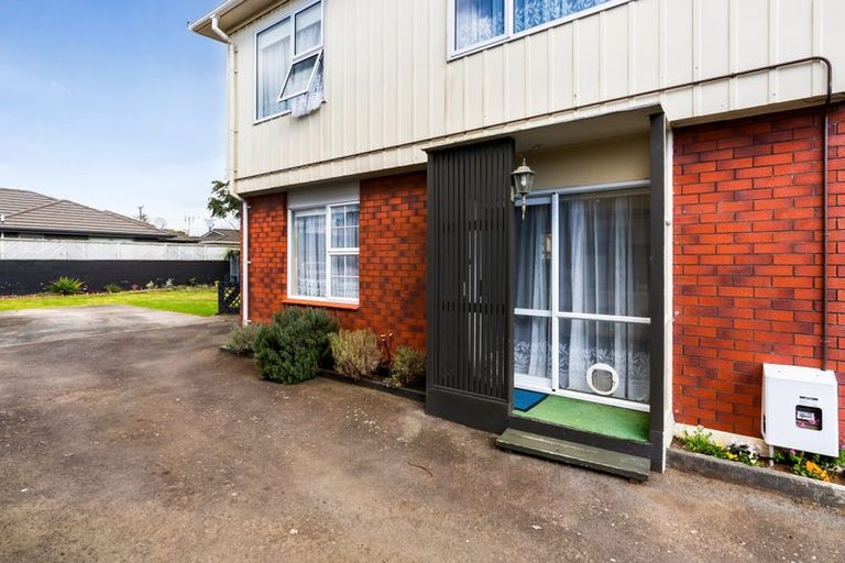 Photo of property in 65 Barrett Street, Westown, New Plymouth, 4310