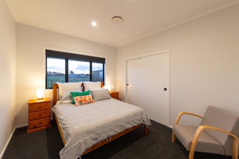 Photo of property in 5 Alayna Court, Colyton, Feilding, 4775
