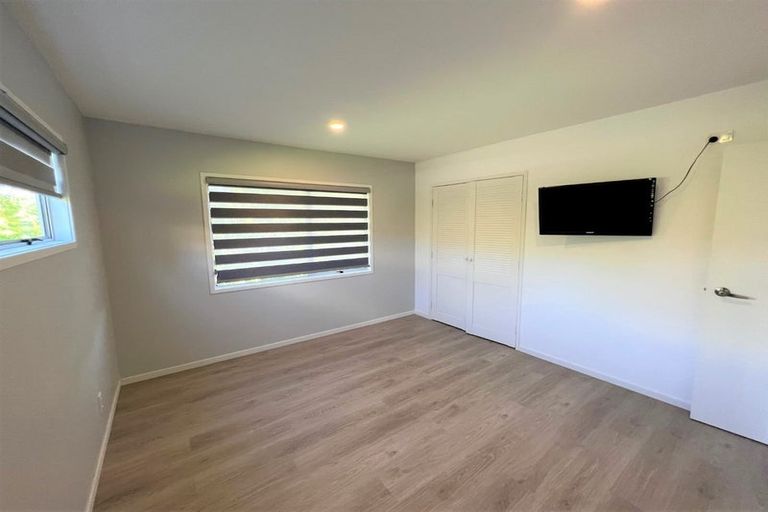 Photo of property in 4 Correa Court, Goodwood Heights, Auckland, 2105