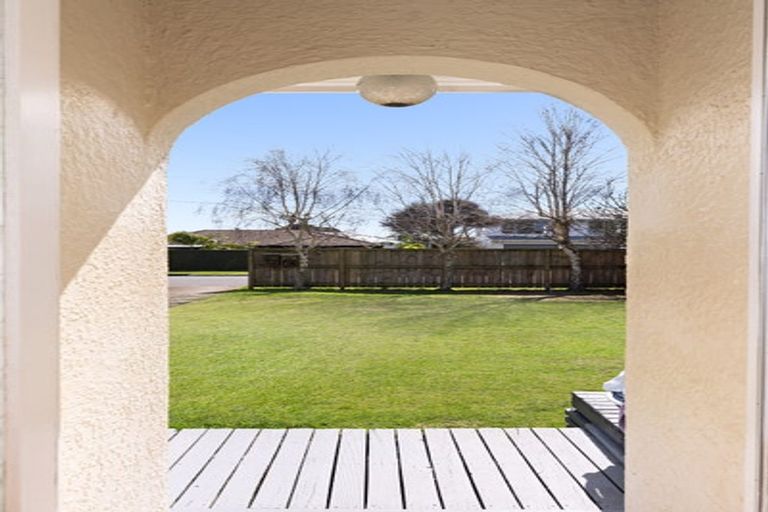 Photo of property in 12a Tui Street, Mount Maunganui, 3116