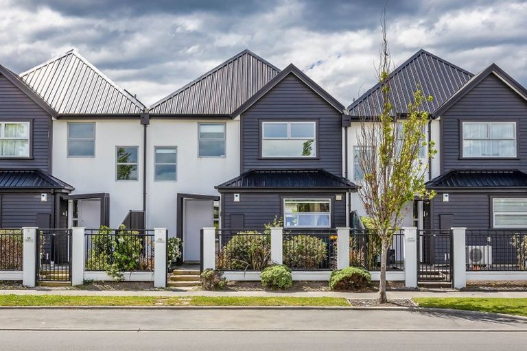 Photo of property in 36 Caulfield Avenue, Halswell, Christchurch, 8025