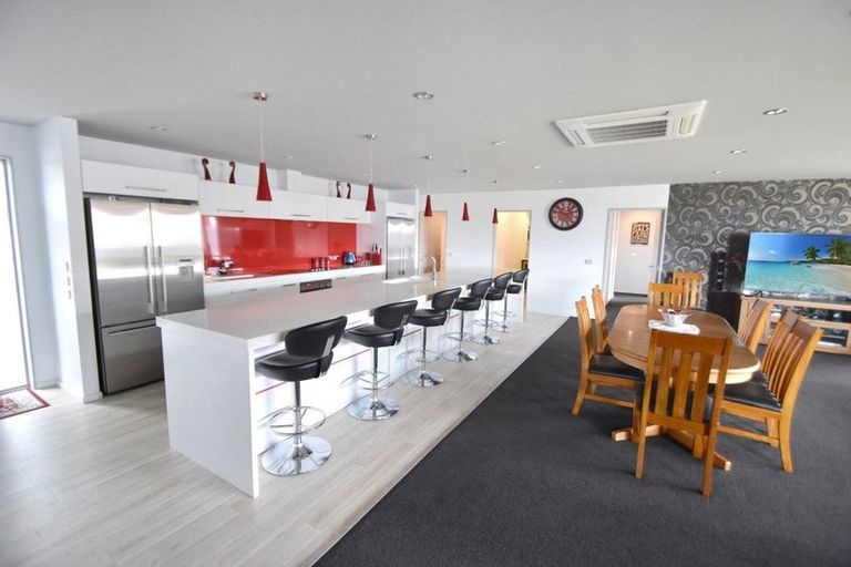 Photo of property in 10 Greenfield Place, Twizel, 7901