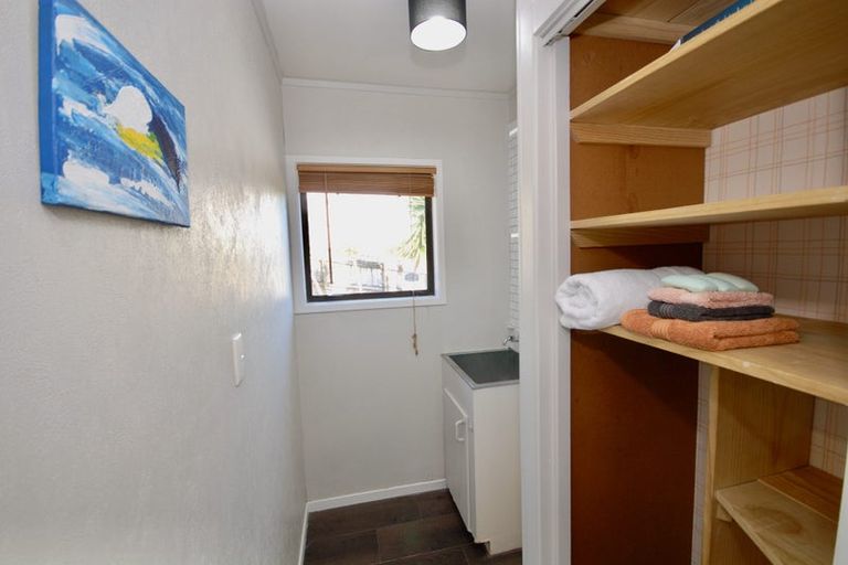 Photo of property in 2/47 Flaxdale Street, Birkdale, Auckland, 0626