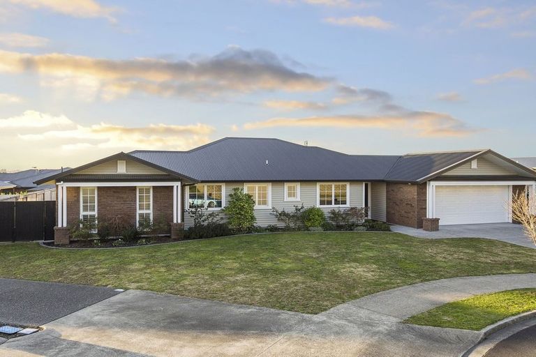 Photo of property in 24 Mervyn Place, Ohauiti, Tauranga, 3112