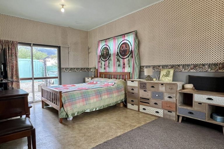 Photo of property in 56 Mcgill Street, Waimangaroa, Westport, 7891