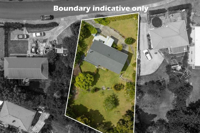 Photo of property in 24 Greenacres Drive, Kawakawa, 0210