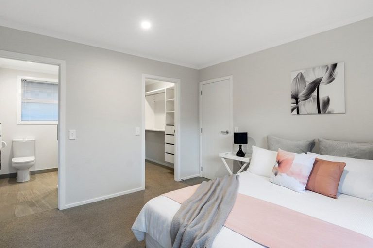 Photo of property in 1 Saddlers Way, Papamoa, 3118