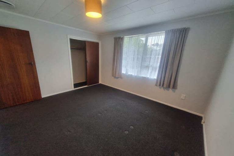 Photo of property in 2/156 Knights Road, Hutt Central, Lower Hutt, 5011