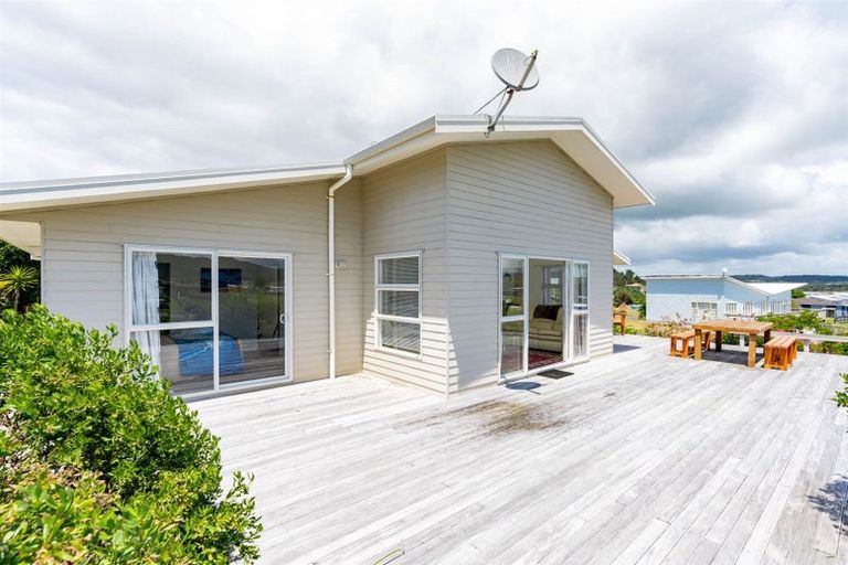 Photo of property in 42 Driftwood Place, Mangawhai Heads, Mangawhai, 0505