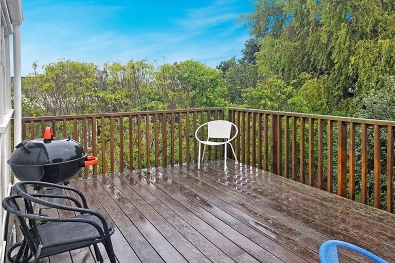 Photo of property in 16 Kawerau Avenue, Devonport, Auckland, 0624