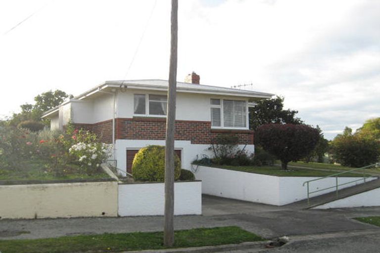 Photo of property in 28 Glendale Crescent, Holmes Hill, Oamaru, 9401