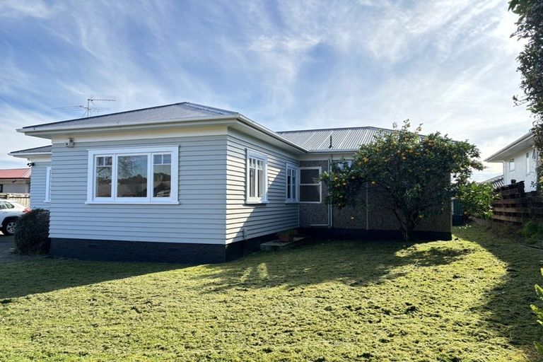 Photo of property in 81 West Street, Pukekohe, 2120