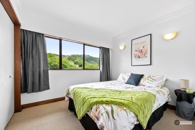 Photo of property in 21 Dalton Grove, Stokes Valley, Lower Hutt, 5019