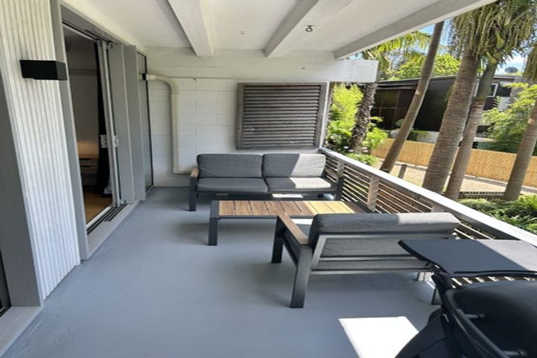 Photo of property in 15/73 Princes Street, Northcote Point, Auckland, 0627