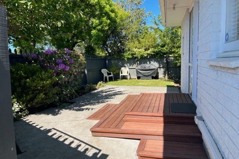 Photo of property in 2/16 Cutts Road, Russley, Christchurch, 8042