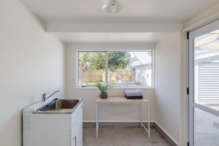 Photo of property in 39 Tovey Street, New Brighton, Christchurch, 8061