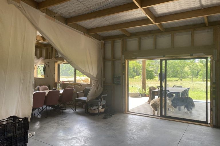 Photo of property in 196 Tavinor Road, Otaika, Whangarei, 0170